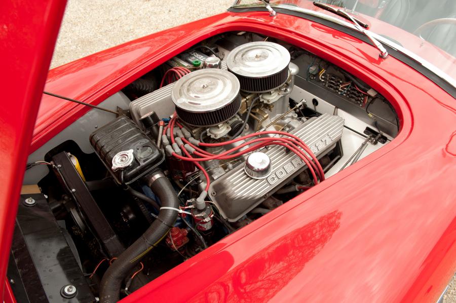  Shelby Cobra 427 1968 года  (фото 6 из 19)